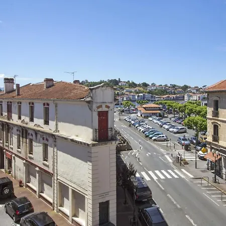 Charming And Bright Flat 1 Min To Saint-jean-de-luz Port - Welkeys Apartmán *