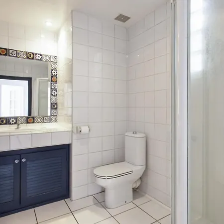Charming And Bright Flat 1 Min To Saint-jean-de-luz Port - Welkeys Apartmán