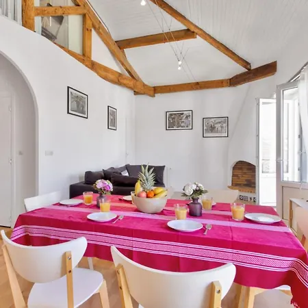 Apartmán Charming And Bright Flat 1 Min To Saint-jean-de-luz Port - Welkeys